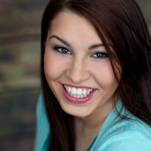 Meet your Posher, April